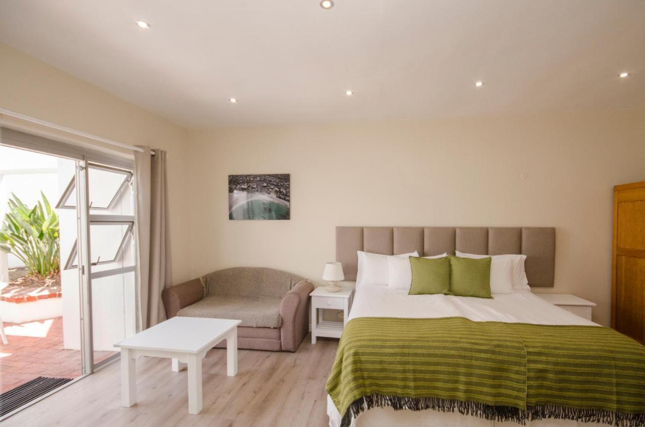 Small Bay Guest House Bloubergstrand Luaran gambar