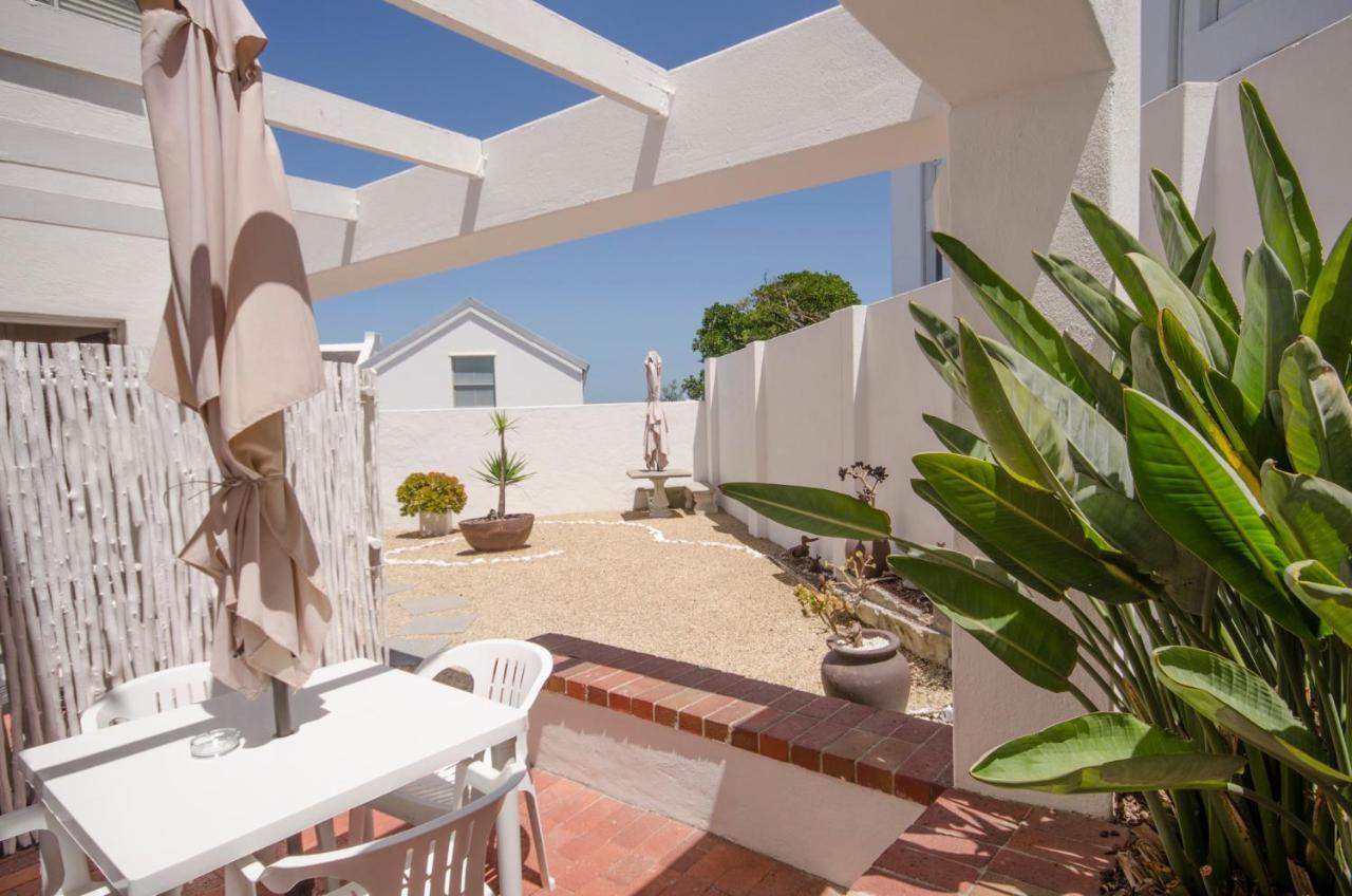 Small Bay Guest House Bloubergstrand Luaran gambar