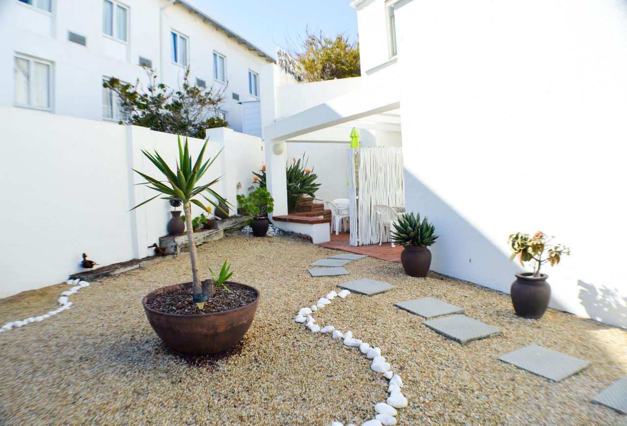 Small Bay Guest House Bloubergstrand Luaran gambar
